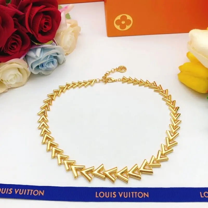 louis vuitton collier s_123a266